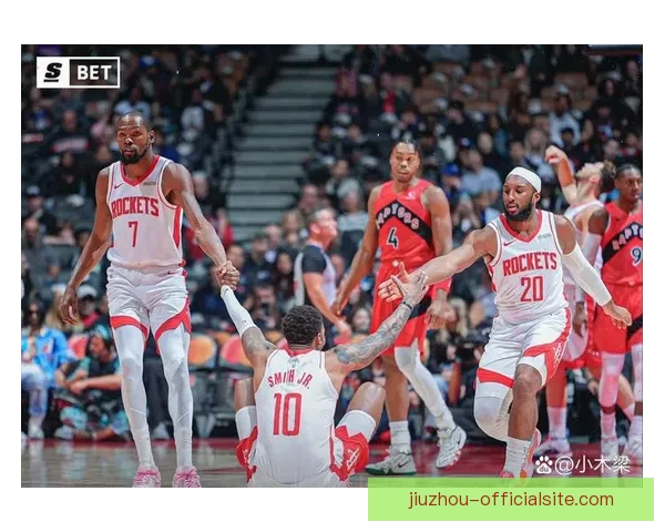 文班进攻爆发创两项历史纪录 火箭新星9记三分跻身队史第三